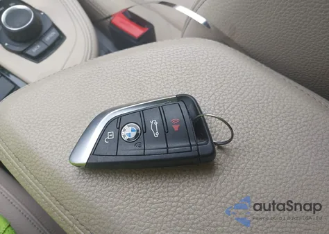 2016 BMW X1 xDrive28I из США, поврежденный, VIN WBXHT3C33GP883291